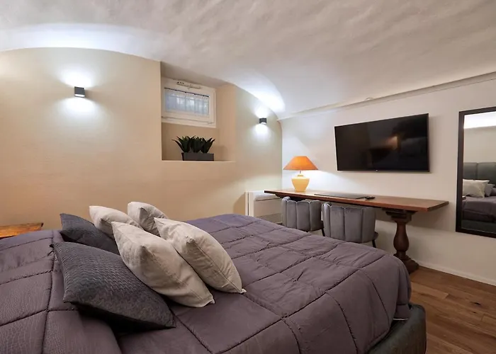 Palazzo Testa - Locazione Turistica Bed & Breakfast 4*