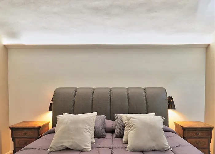 Palazzo Testa - Locazione Turistica Bed & Breakfast 4*